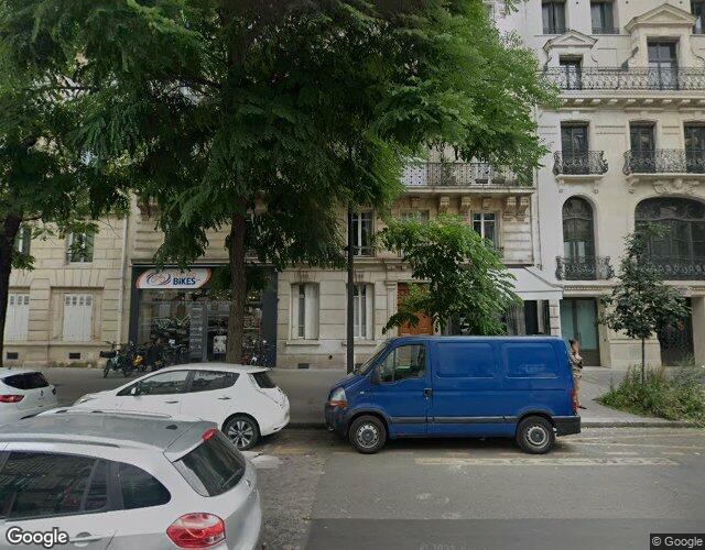 154 Avenue de Wagram, Paris 17e